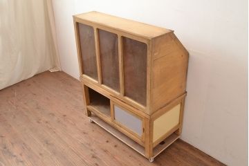 昭和レトロ　ナラ材　アイディア次第でディスプレイが楽しめる!乾物屋さんで使われていた仕切り付きのショーケース(ガラスケース、陳列棚、マス目)(R-047960)